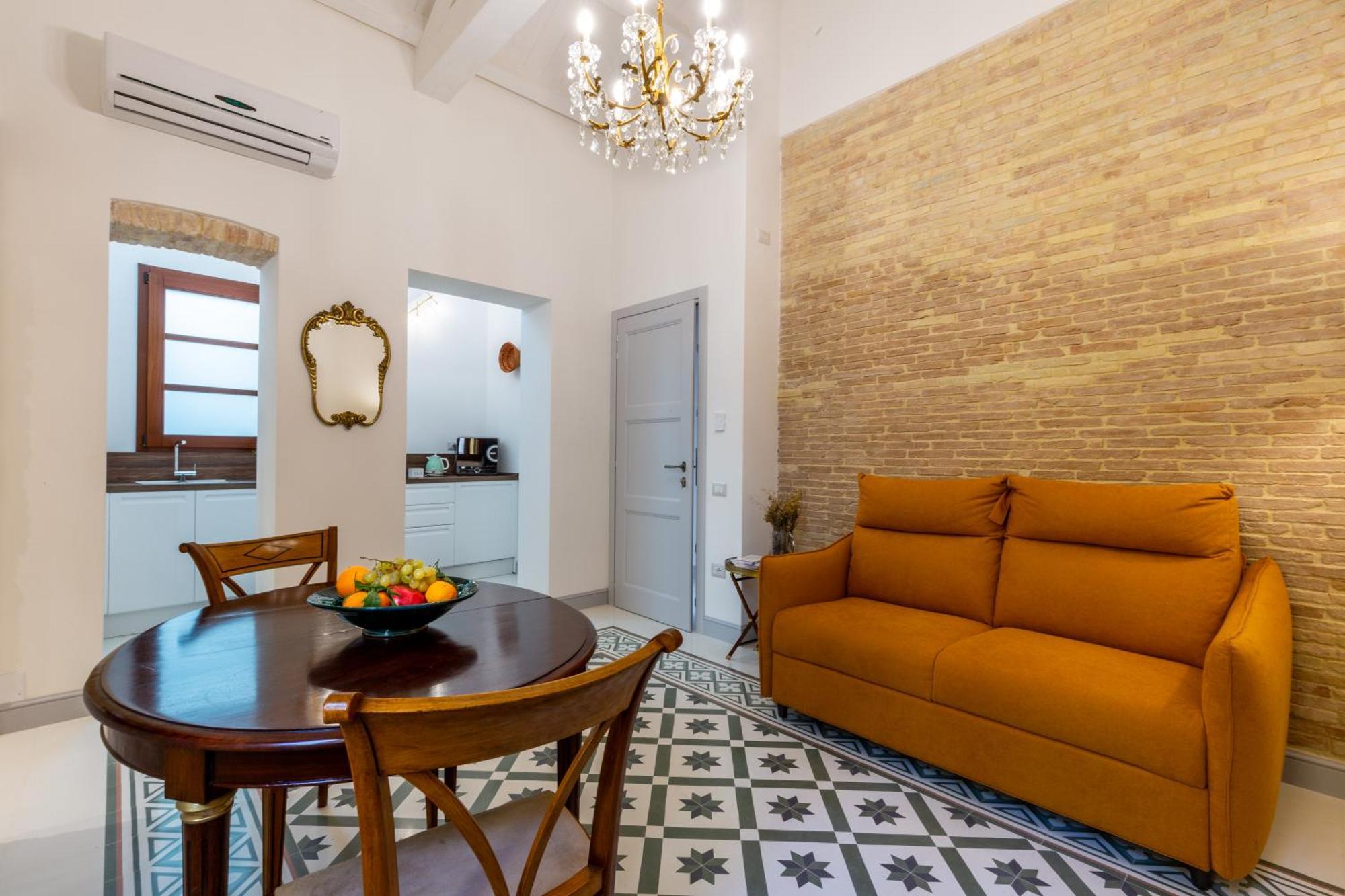 Mch-Marina Charming House Appartement Cagliari Buitenkant foto