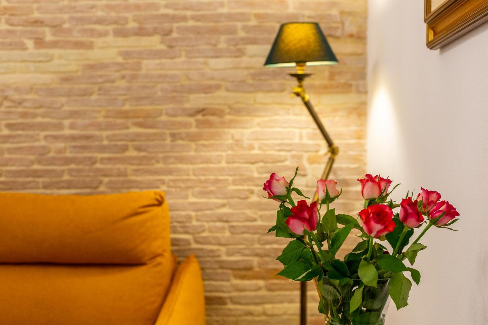 Mch-Marina Charming House Appartement Cagliari Buitenkant foto