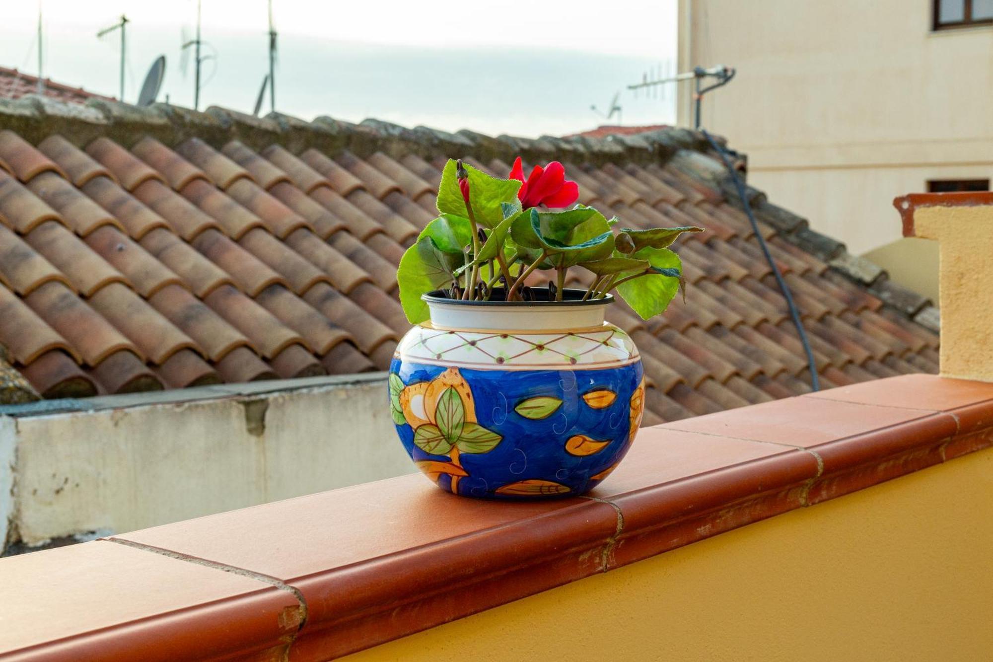 Mch-Marina Charming House Appartement Cagliari Buitenkant foto