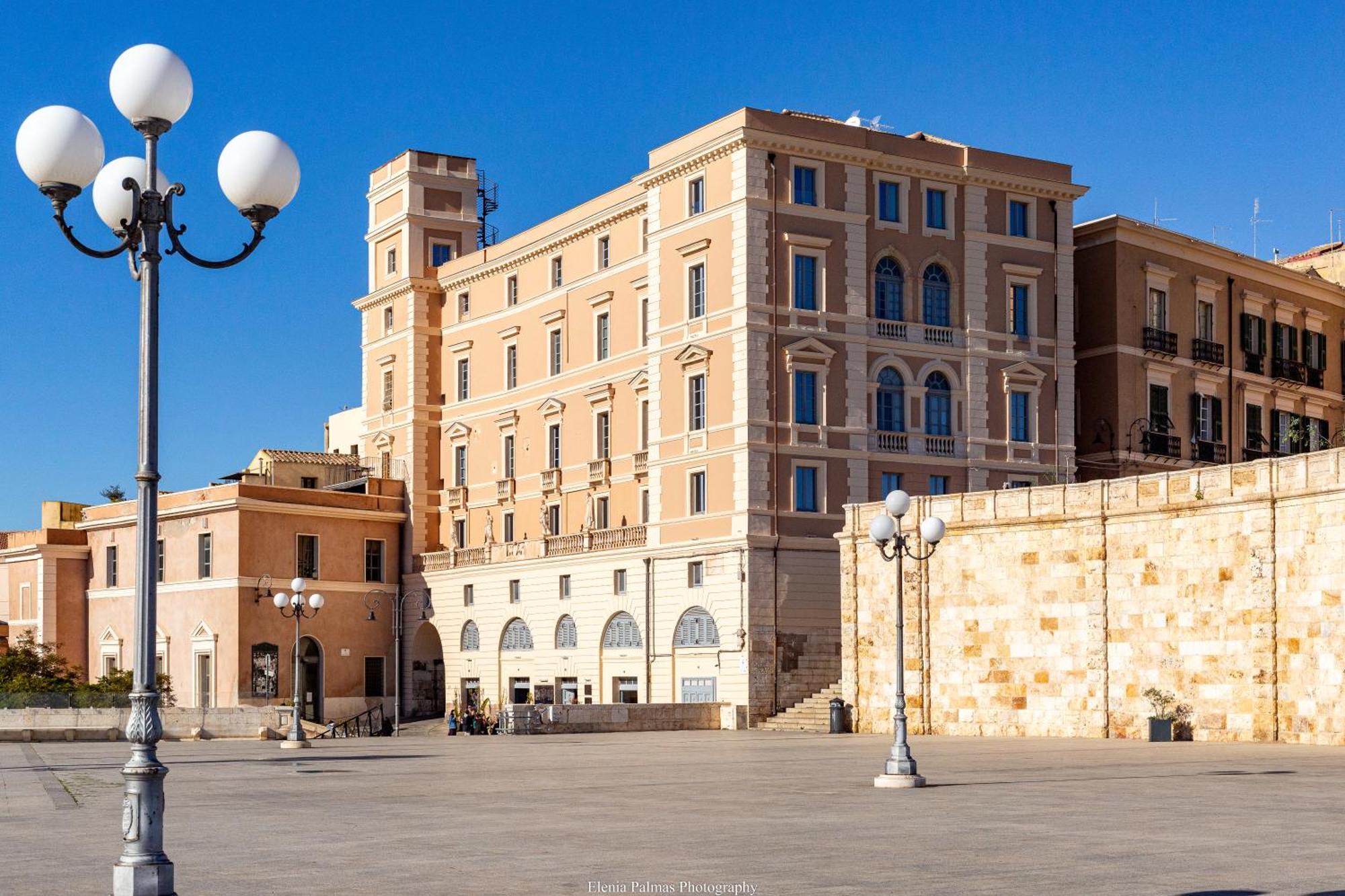 Mch-Marina Charming House Appartement Cagliari Buitenkant foto